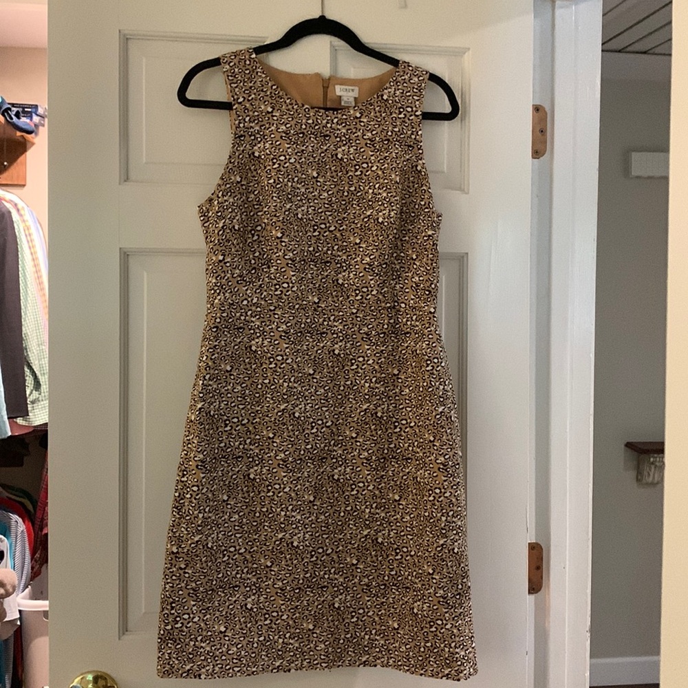 EUC J.Crew Leopard print sheath with back zip